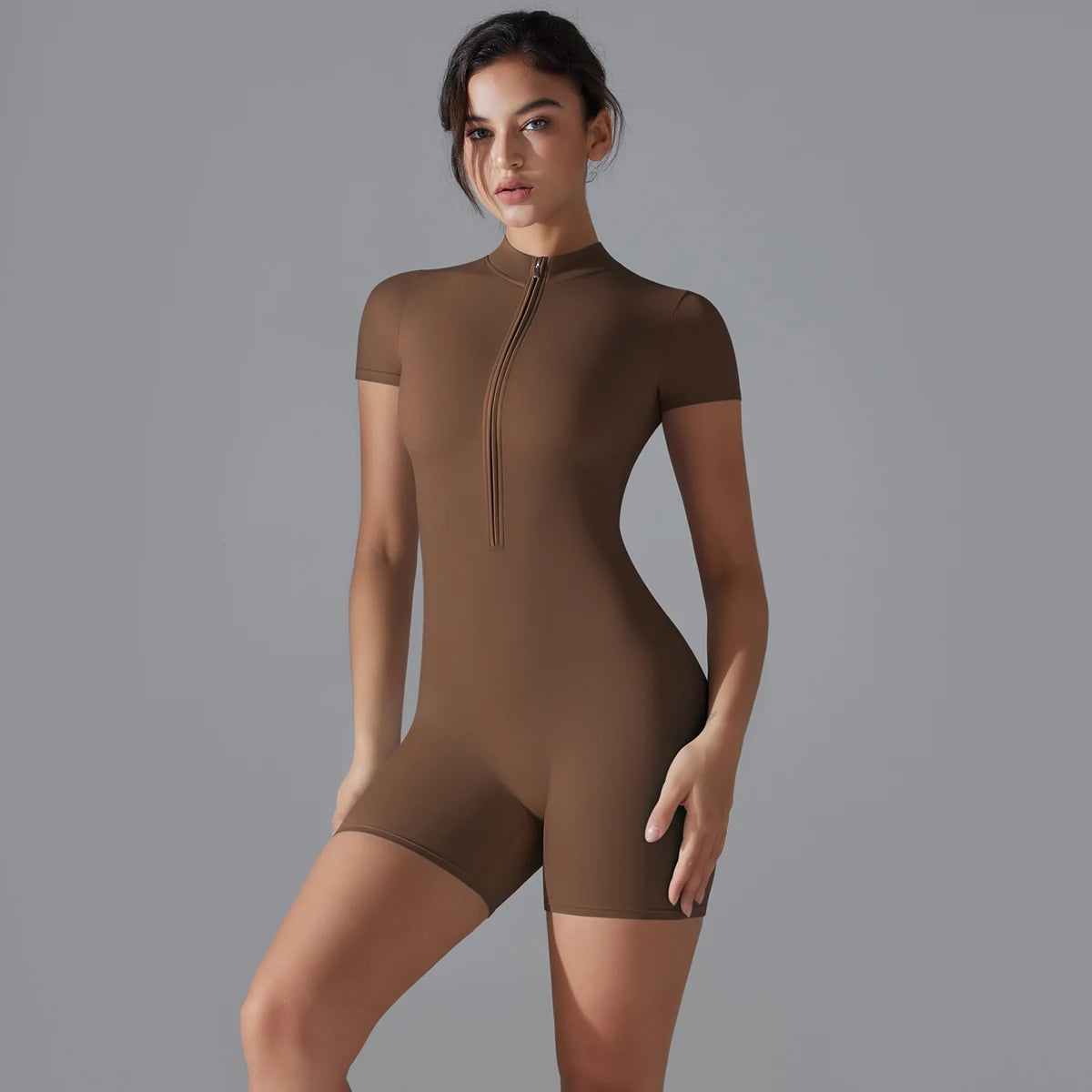 Scarlette - Slim Fit O-Neck Short Top & Elastic Waist Shorts Set