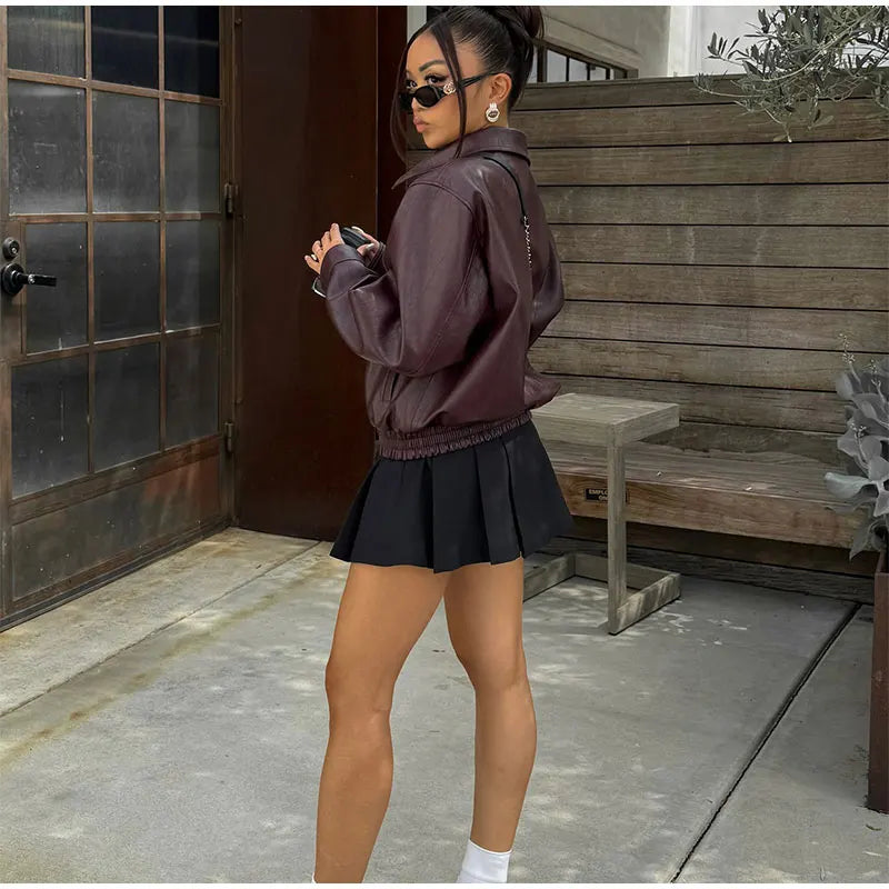 Winta - Chic Cropped Leather Jacket