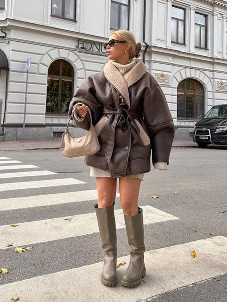 Audrey - Loose-Fitted Jacket