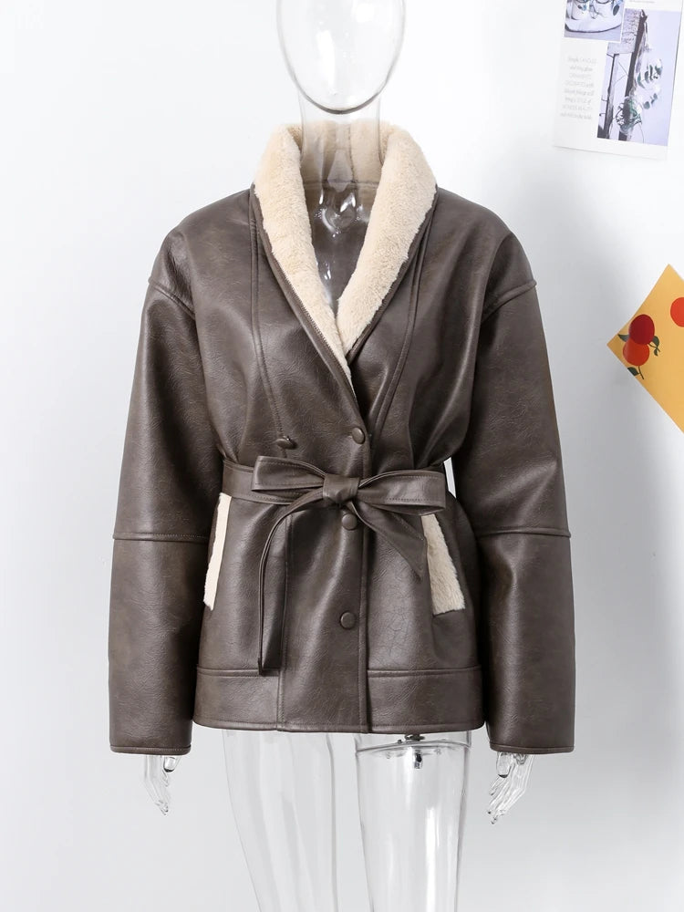 Audrey - Loose-Fitted Jacket