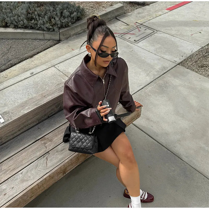 Vera - Fashionable Leather Jacket