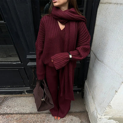 Daisy - Pullover Set with Scarf Collar &amp; Pleated Pants
