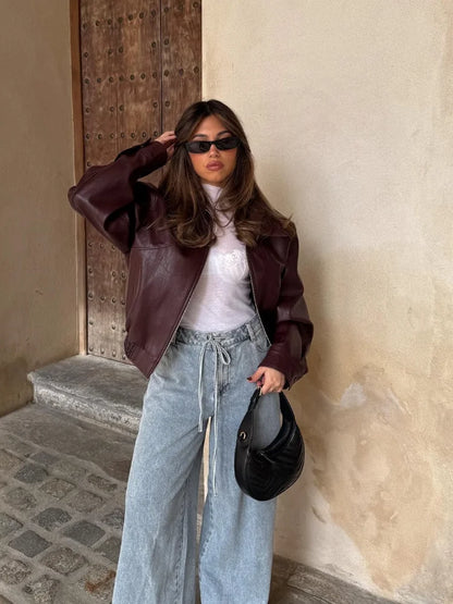 Vera - Fashionable Leather Jacket
