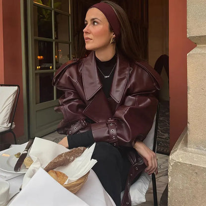 Winta - Chic Cropped Leather Jacket