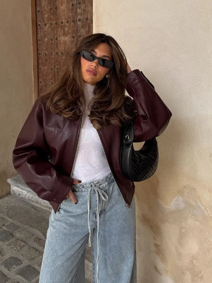 Vera - Fashionable Leather Jacket