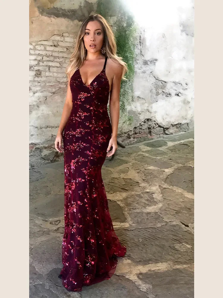 Dream - Elegant Halter Dress