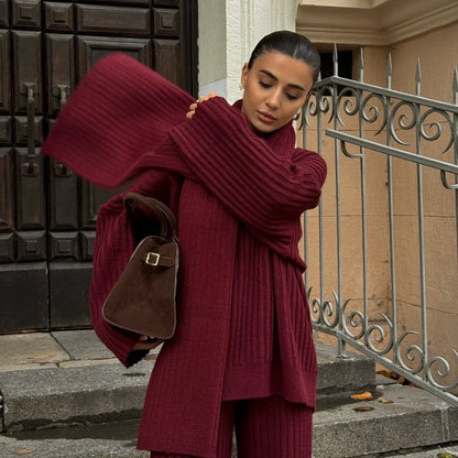 Daisy - Pullover Set with Scarf Collar &amp; Pleated Pants